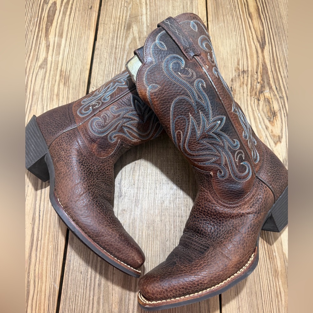 Ariat Cowboy Boots! Size 8.5